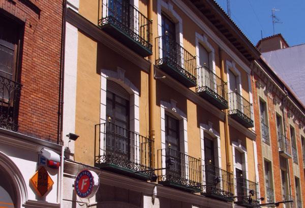 Apartamentos Boutique Catedral Valladolid Exterior photo